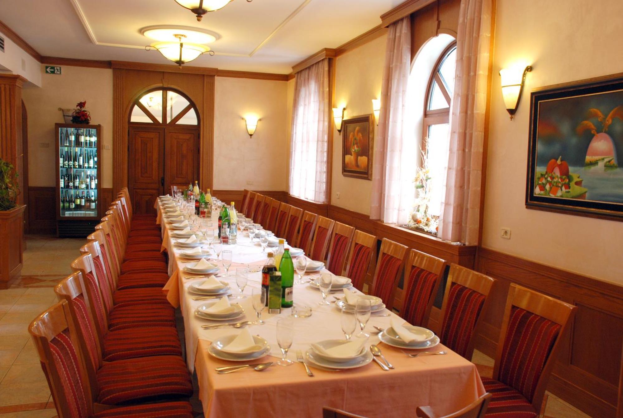 בלגרד Hotel Sucevic Garni מסעדה תמונה