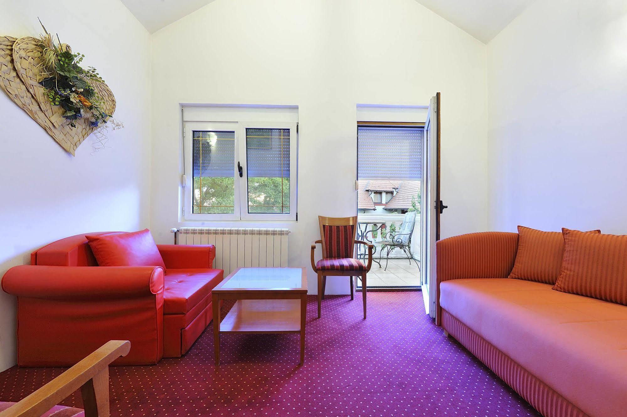 בלגרד Hotel Sucevic Garni מראה חיצוני תמונה