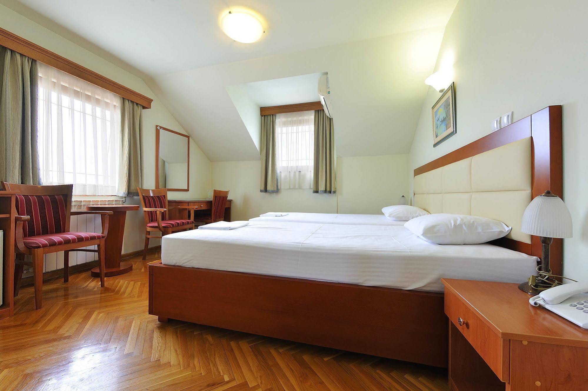בלגרד Hotel Sucevic Garni מראה חיצוני תמונה