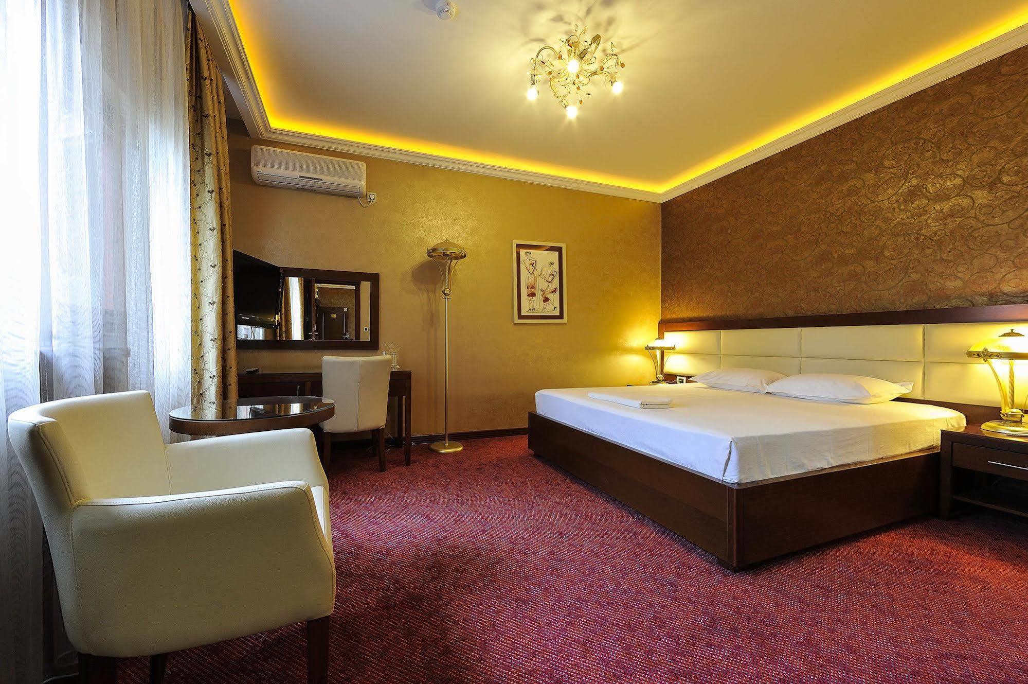 בלגרד Hotel Sucevic Garni מראה חיצוני תמונה